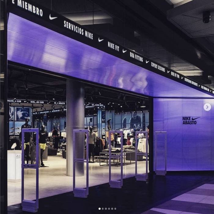 Nike Abasto